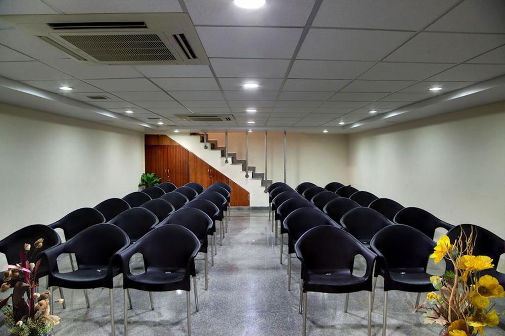 Hotel Stay Inn Μπανγκαλόρ Εξωτερικό φωτογραφία